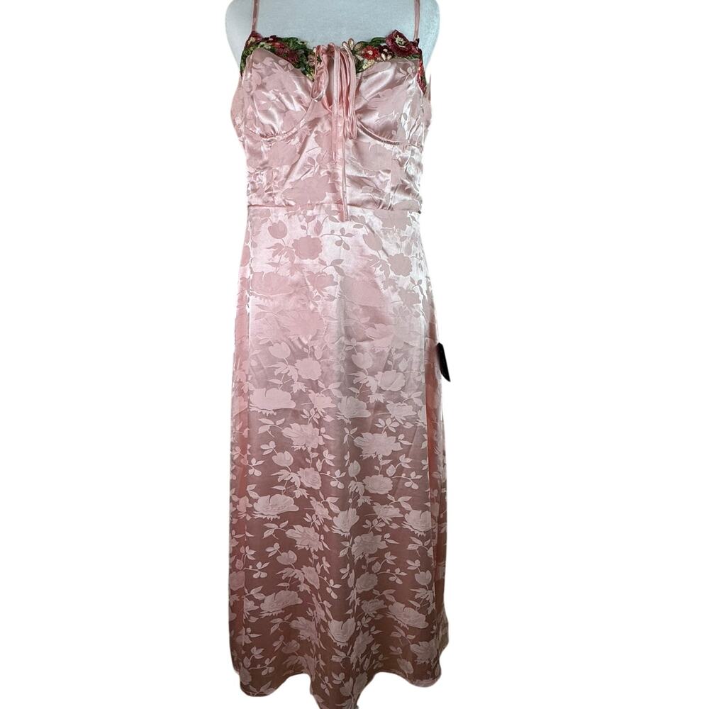Lulus Pink Satin Floral Midi Dress Embroidered Large NWT Wedding Y2K Fairy - Picture 4 of 15